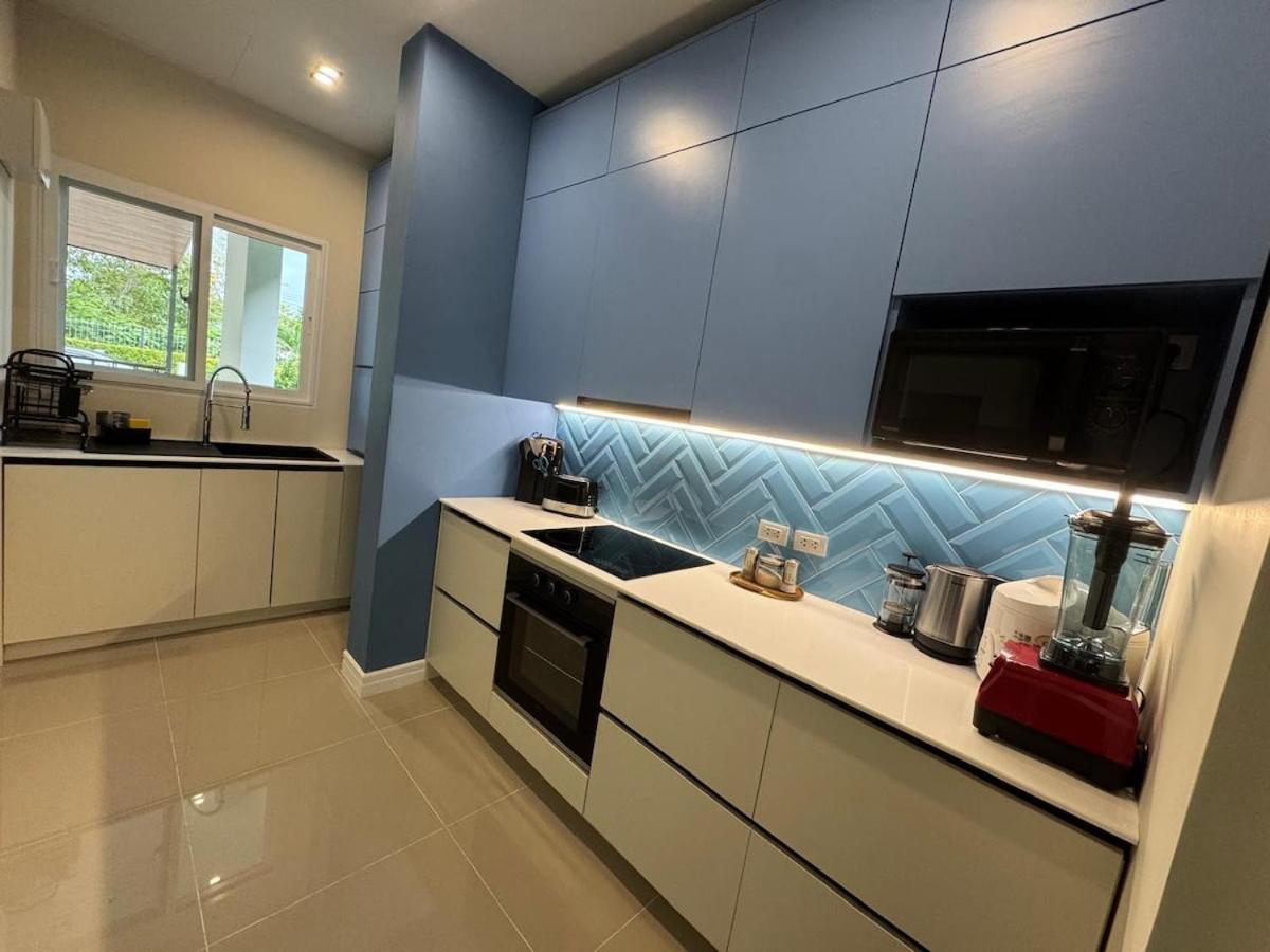 Villa Your Away From Phuket